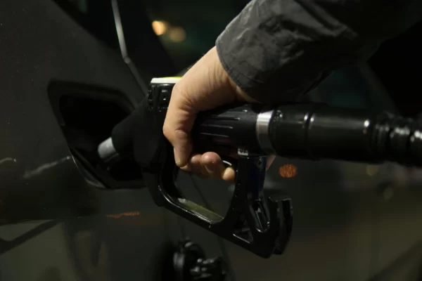 What’s a Fuel Tracking Device, and Do I Need It?
